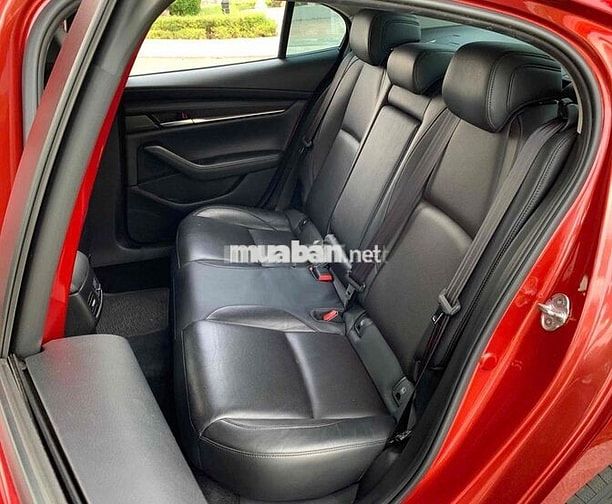 Mazda 3 Luxury 2022