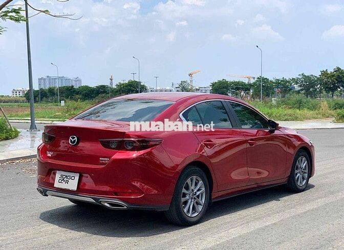 Mazda 3 Luxury 2022