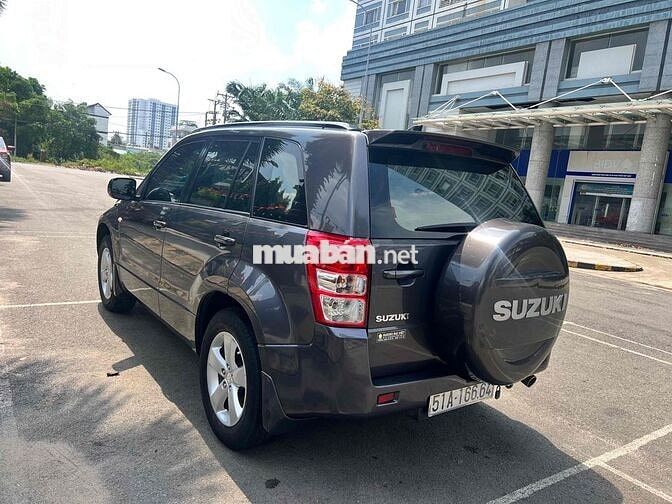 Suzuki Grand Vitara 2011 Xám