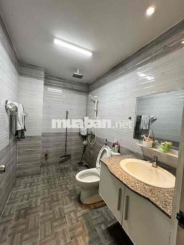 Bán nhà 80m2 hẻm oto, Tân Kỳ Tân Quý -9 phòng Cho Thuê-Chỉ 8T3