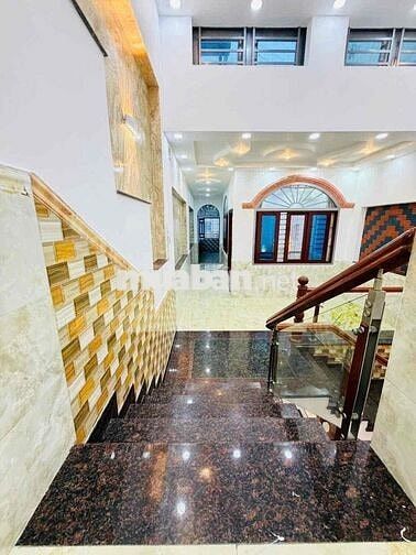 Bán nhà Mặt Tiền Đường Nguyễn Ảnh Thủ, Quận 12, TP.HCM