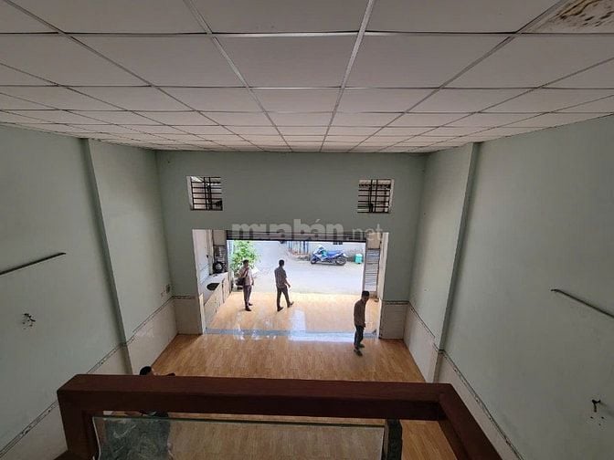 Bán đất tặng nhà 91.5m2 4,5tỷ bề ngang khủng 6,5m, hẻm ô tô thông