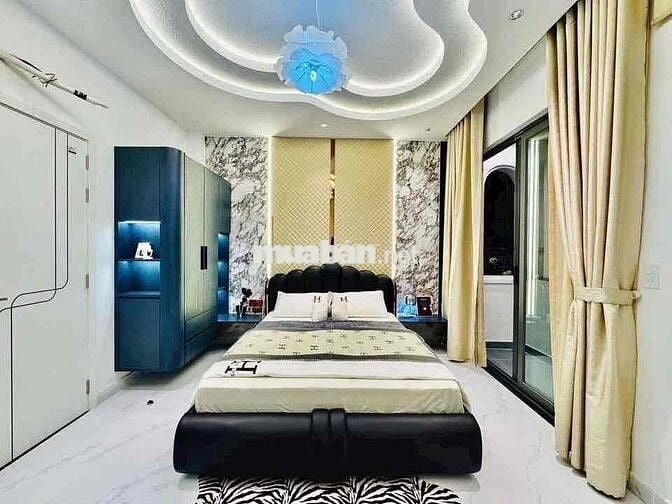 Nhà 4tầng thang máy 4.5x13m 4pn 5wc sát Bình Thạnh Phú Nhuận