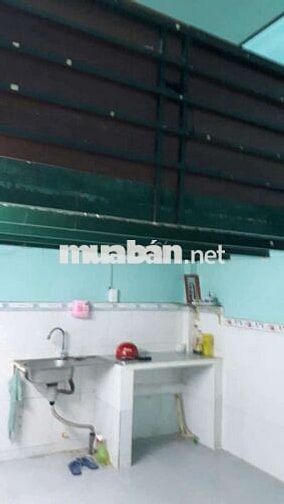 Phòng trọ giá rẻ gần đường Nguyễn Văn Linh, gần quận 1