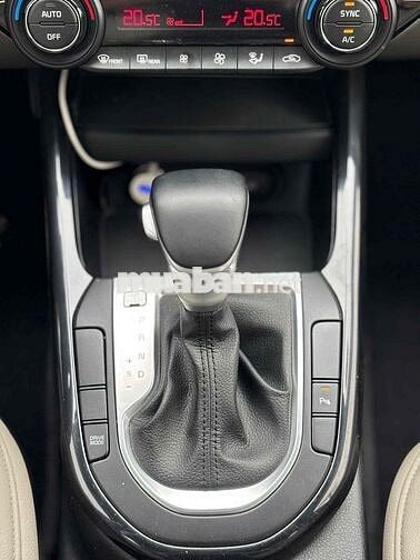 Kia Cerato 2021 1.6 Luxury 33.000km Trắng