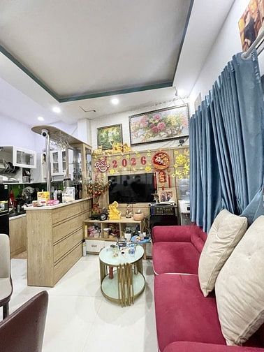 Nhà Đội Cung, 390m2,giá 68 tỷ, 31 Phòng cho thuê, thu nhập 200 triệu
