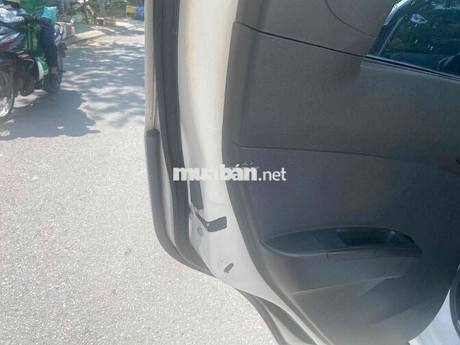 Chevrolet Spark 2015 Trắng