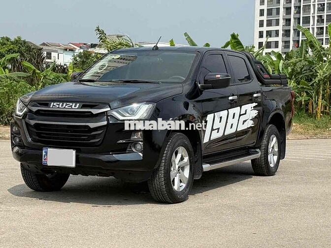 Isuzu D-Max màu Đen 2023 AT 1 cầu