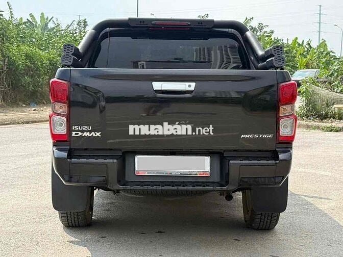 Isuzu D-Max màu Đen 2023 AT 1 cầu