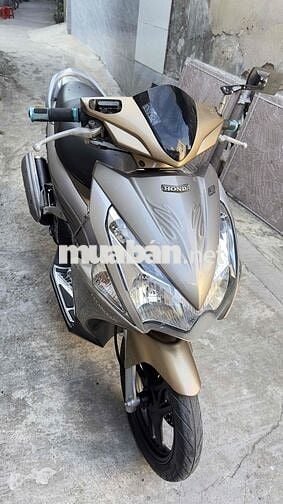 Honda Air Blade Vàng đồng Đã sử dụng
