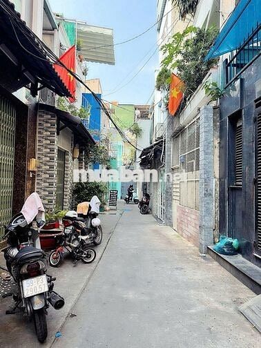 BÁN NHÀ CMT8 P5 TÂN BÌNH HXH 4 TẦNG - 37,2m2(3,4X12,2) - 6,2T TL