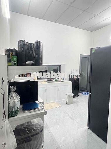 Bán nhà cấp 4 mới đẹp đường Phùng Hưng