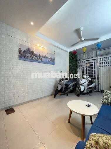 BÁN NHÀ CMT8 P5 TÂN BÌNH HXH 4 TẦNG - 37,2m2(3,4X12,2) - 6,2T TL
