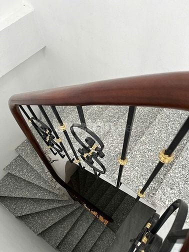 CHÍNH CHỦ BÁN NHÀ THẠCH BÀN, LONG BIÊN, DT 44M2, 4 TẦNG, GẦN AEON MALL