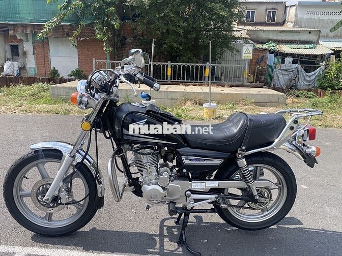 Honda Master 125cc Đen