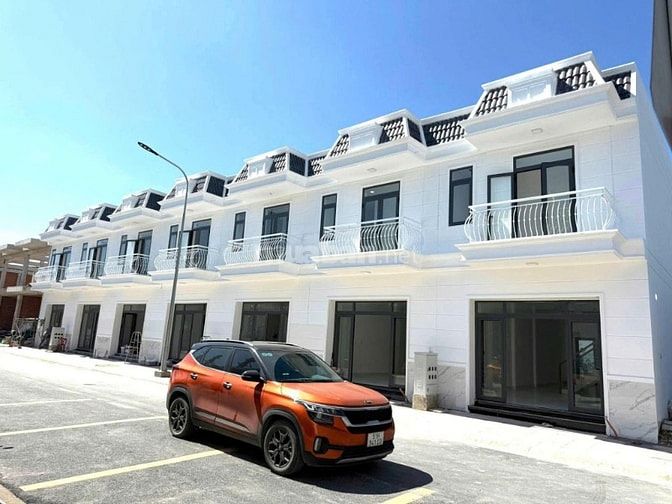 🔥 CHỈ 1,8 TỶ - SỞ HỮU NHÀ PHỐ 100M2 NGAY TÂM ĐIỂM VSIP 3 🔥