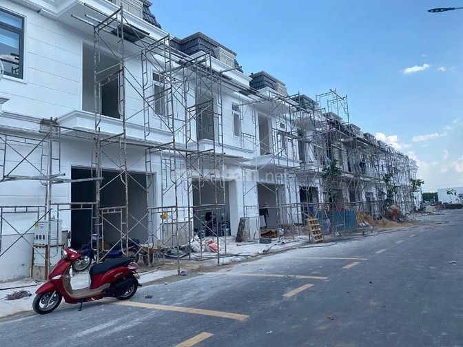 🔥 CHỈ 1,8 TỶ - SỞ HỮU NHÀ PHỐ 100M2 NGAY TÂM ĐIỂM VSIP 3 🔥