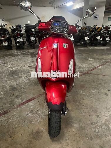 Piaggio Vespa 125 Đỏ 
