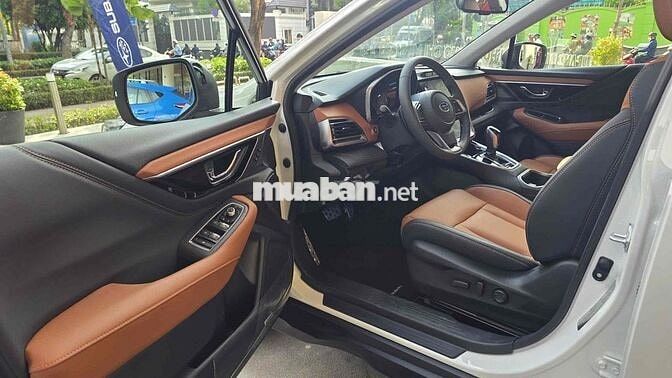 Subaru Outback 2025 Giá ***