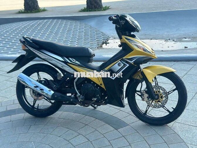 Yamaha Exciter 135 xún áo cần bán hoạc gl xe khác