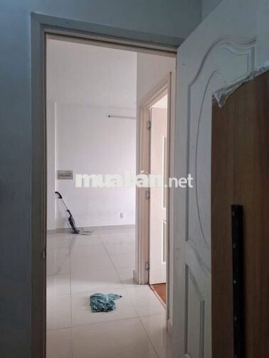 Cho thuê chung cư Tô Ký Town Diện tích 61m2 : 2PN 
