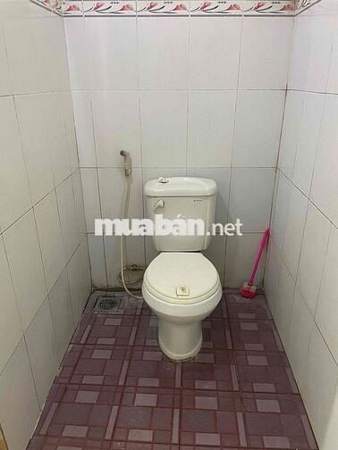 NHÀ TRỌ PHẠM HÙNH TIỆN ĐI LẠI Q1,3,4,5,7,8,10,