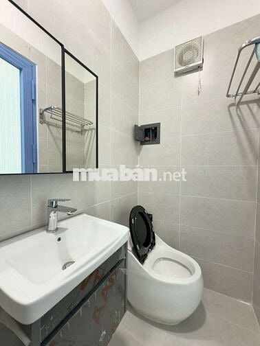 Căn hộ 40m2 ngay Lý Chính Thắng