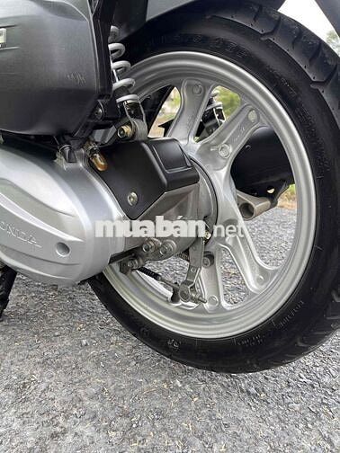 Cần Bán AIRBLADE zin chất đúng 3 ngàn cây số
