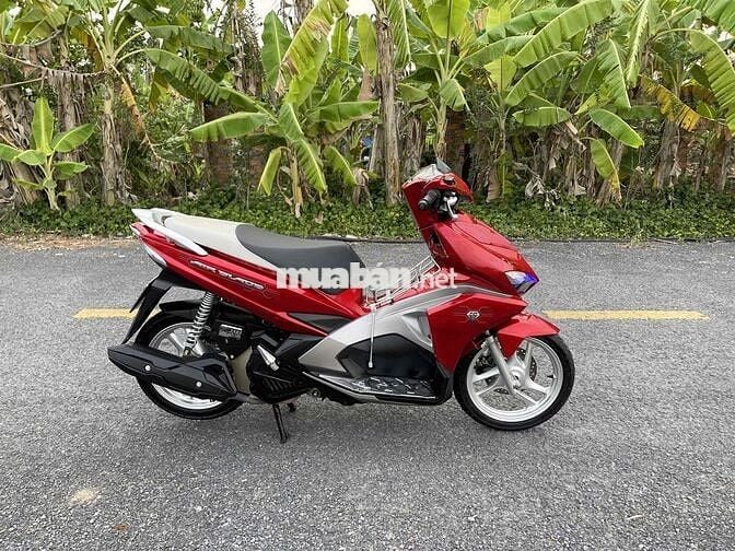 Cần Bán AIRBLADE zin chất đúng 3 ngàn cây số