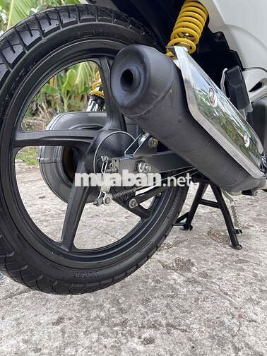 Cần Bán Future zin đẹp áo zin chất