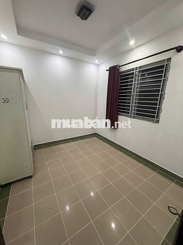 CHO THUÊ CHUNG CƯ PHÚ THỌ 2PN 1WC BAN CÔNG CỬA SỔ THOÁNG MÁT