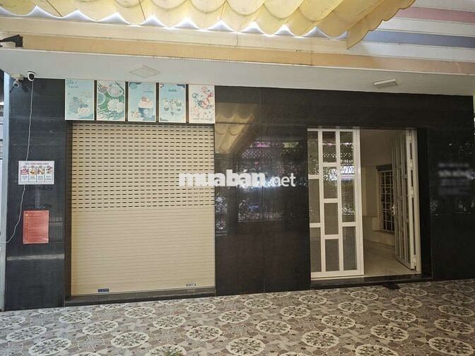 Nhà cấp 4 diện tích đất hơn 420m², nở hậu, gần cầu Phước Lộc, Nhà Bè