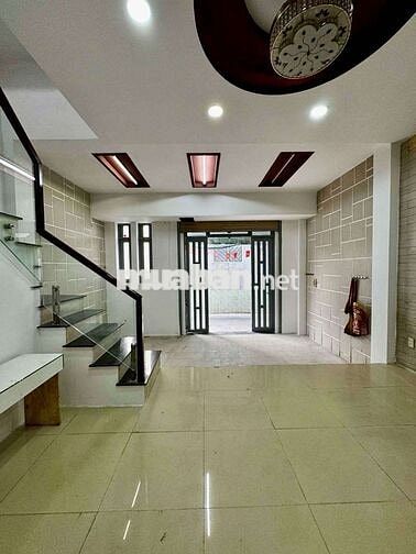 HOT- Q6- 50m², 5,5x10m, 2 MT hẻm xe hơi, đầy đủ tiện ích xung quanh