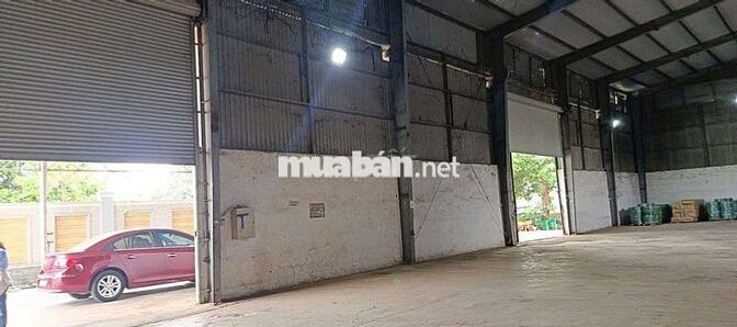 cho thuê kho 1000m2 mặt tiền đường 10/3