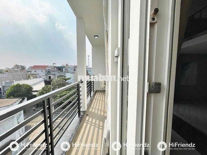 DUPLEX BAN CÔNG - CAO CẤP - MÁY GIẶT RIÊNG - MỚI TOANH KHU ĐẦM SEN Q11