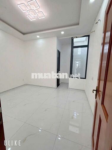 nhà mới 100% gần khu dân cư Vĩnh Lộc 