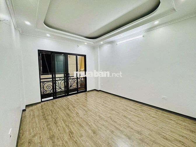 11.5 TỶ – 42M2 – 5 TẦNG THANG MÁY – 3 NHÀ RA PHỐ – LÊ THANH NGHỊ