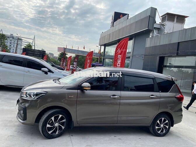 Suzuki Ertiga Hybrid 2022 Nâu 28.000 km