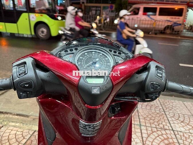 Honda SH125 Đỏ 7000km bsTp chính chủ