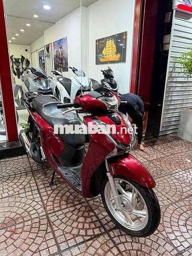 Honda SH125 Đỏ 7000km bsTp chính chủ