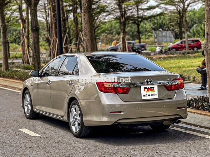 Toyota Camry 2014 2.5 Q Vàng Đồng 1 chủ từ đầu