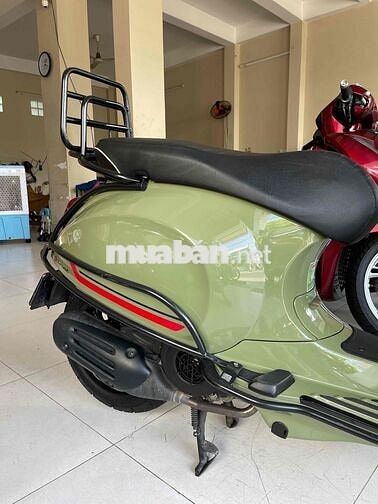 vespa sprint . 2023 . lướt 5 ngàn. nhu xe mới.