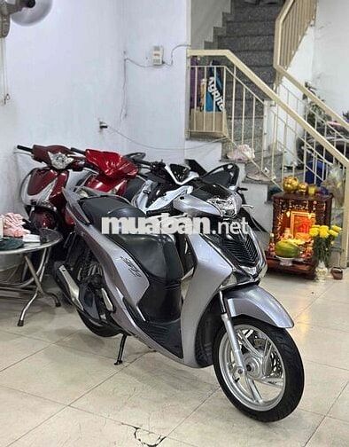 Honda SH 150 2017 Bạc Poche.Mẫu Cũ Siêu .