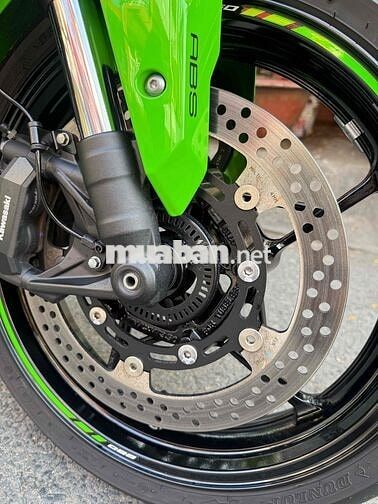 Kawasaki ZX25R 2023 odo 5500km, 1 chủ