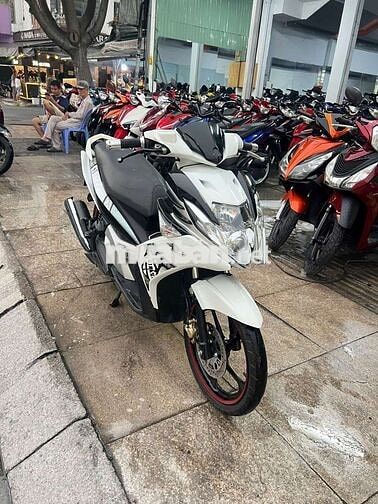 Yamaha Nouvo 5 2014 Trắng Đã sử dụng