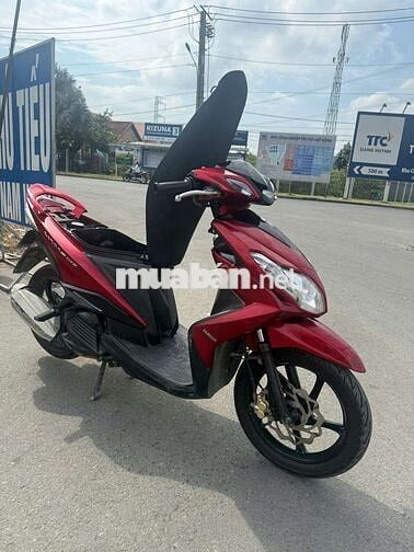 Yamaha Luvias GTX màu Đỏ fi