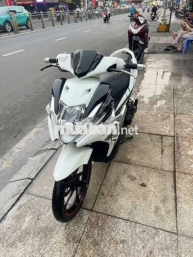 Yamaha Nouvo 5 2014 Trắng Đã sử dụng
