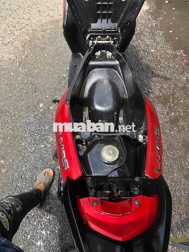 Yamaha Luvias FI 2014 Đỏ