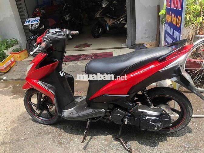 Yamaha Luvias FI 2014 Đỏ