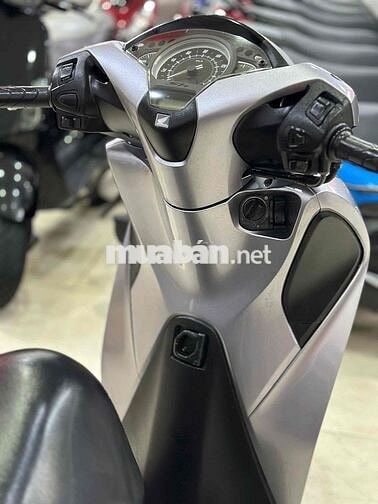 Honda SH 150 2017 Bạc Poche.Mẫu Cũ Siêu .